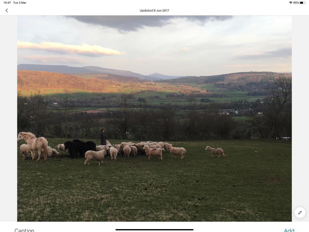 Ty Fferm Hen, Ancient Farmhouse, Coity Bach Talybont-on-Usk ภายนอก รูปภาพ