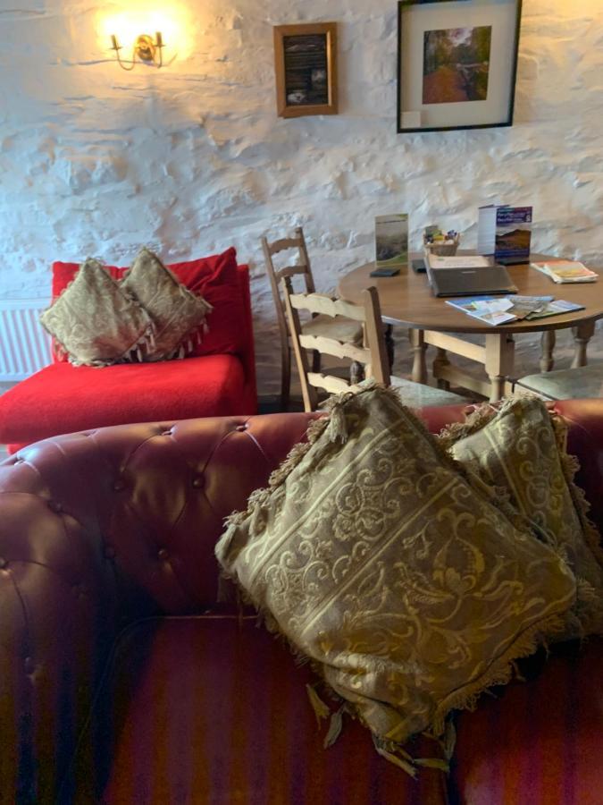 Ty Fferm Hen, Ancient Farmhouse, Coity Bach Talybont-on-Usk ภายนอก รูปภาพ